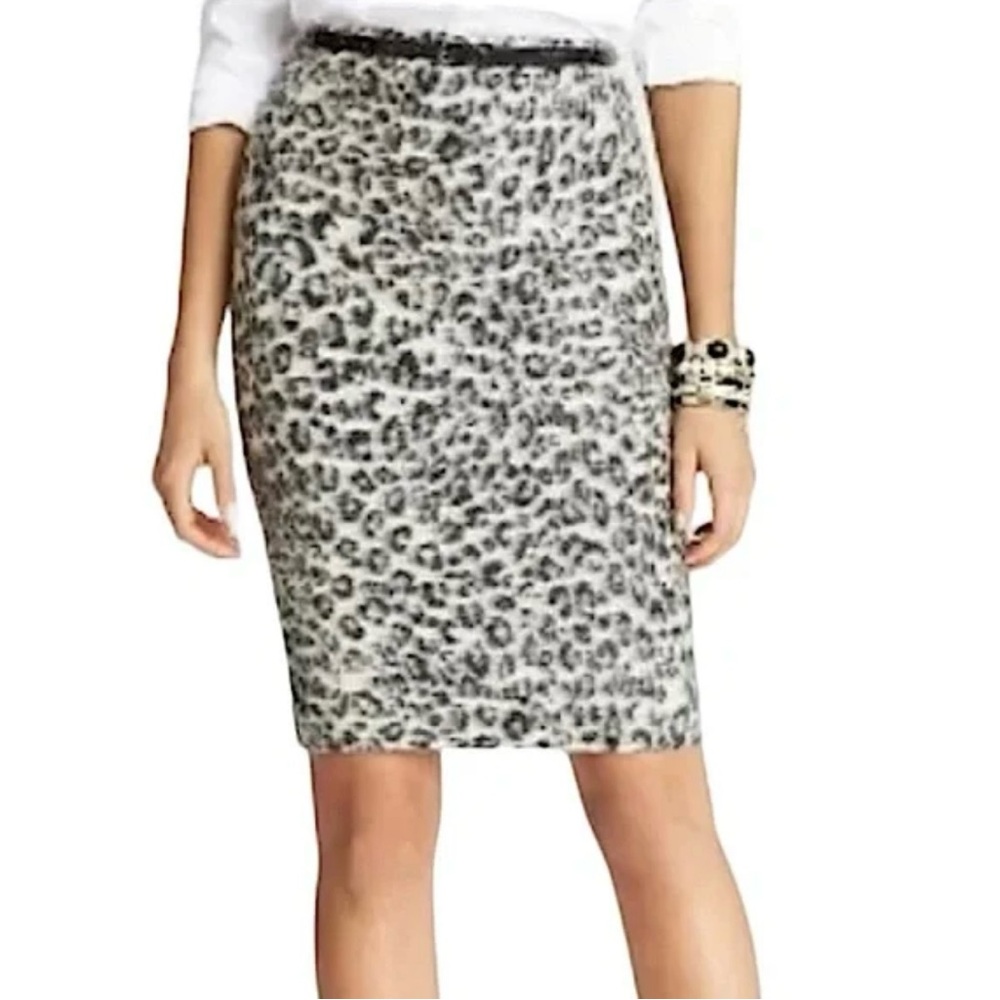 Ann Taylor Wool blended Cheetah Print Skirt